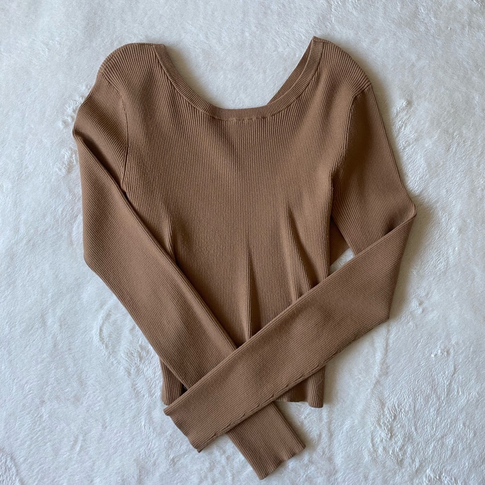A.L.C. Ribbed Sweater with Wrap Open Back - Picture 3 of 5